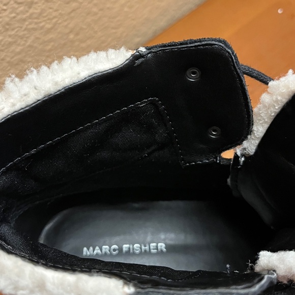 Marc Fisher Hopee Booties black suede w/ white faux fur/ Sherpa trim Lug sole 10 - Picture 12 of 12
